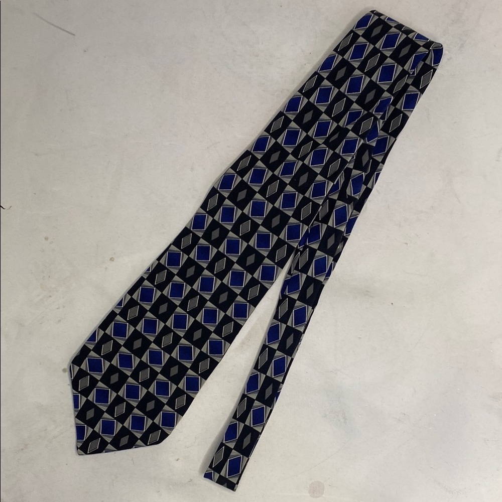 Classic Blue and Black Geometric Tie